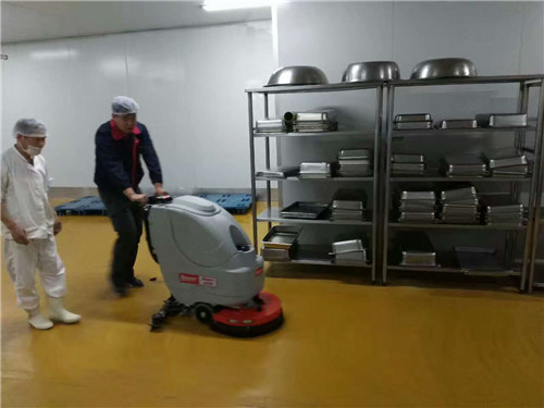 南甯食品廠洗地機